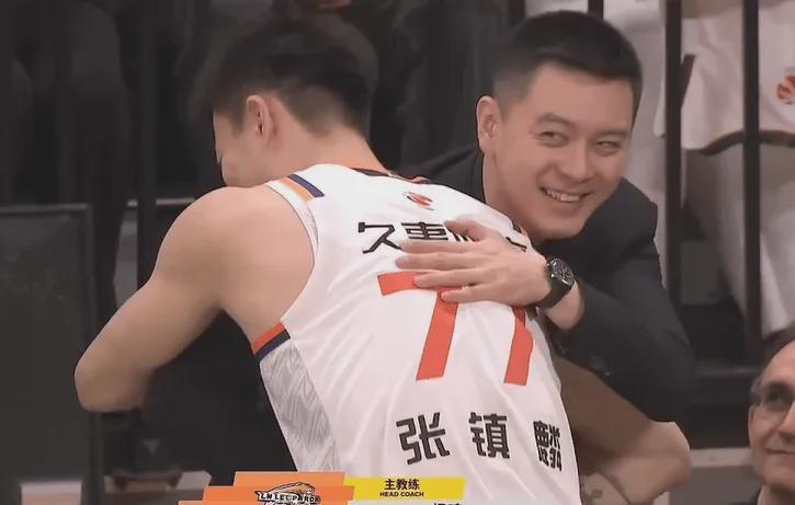 星空体育中国-8-11!曝主动辞职下课!这可是三届总冠军教头