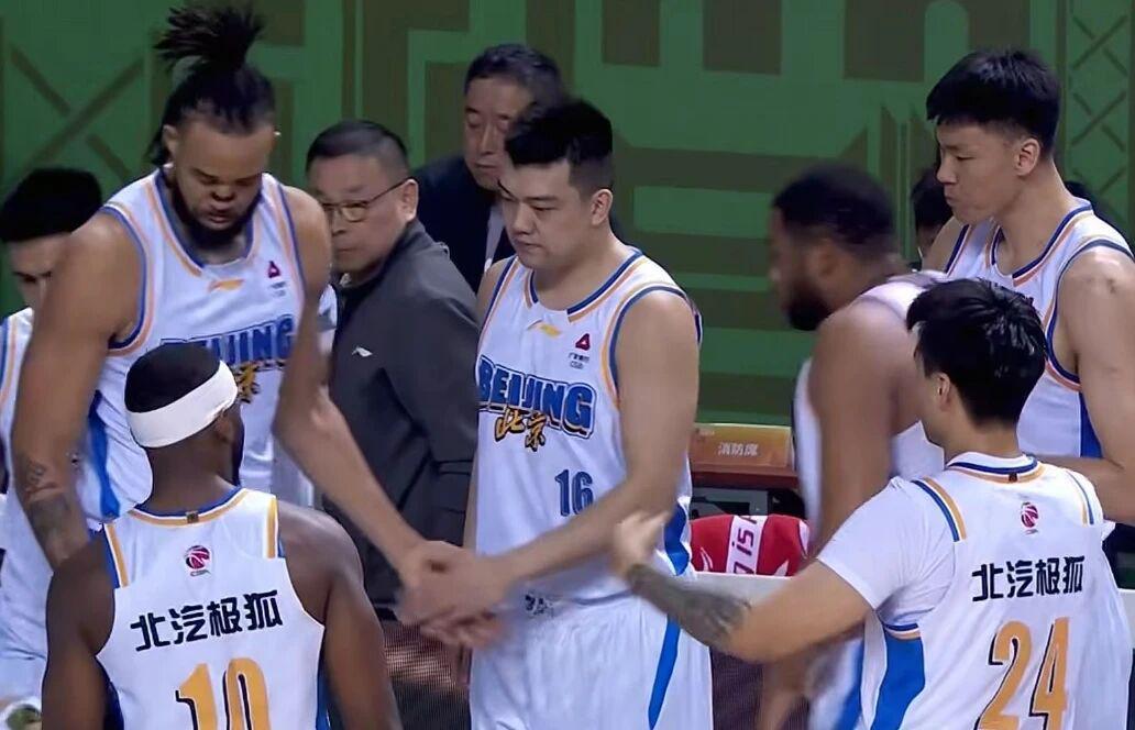 star sports下载-北京男篮15分完败，辽宁男篮完胜新疆，山东力克福建重返四强